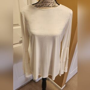 Versona White Blouse